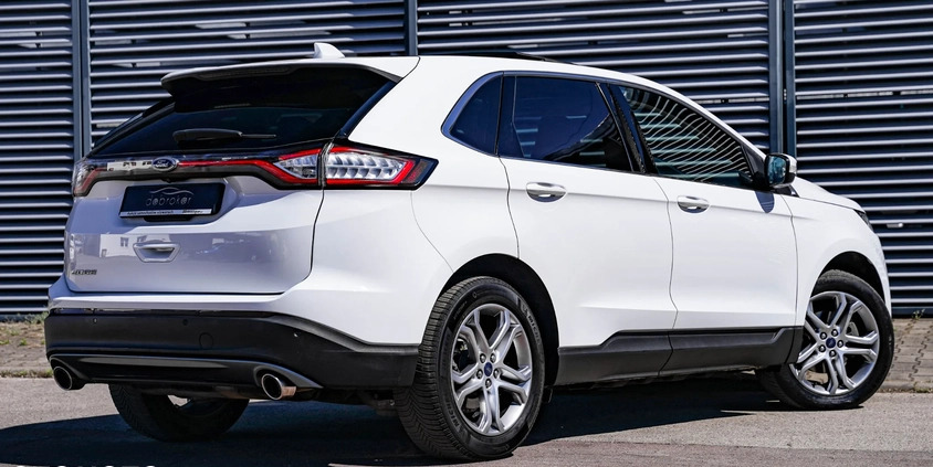 Ford EDGE cena 89900 przebieg: 123624, rok produkcji 2017 z Bieruń małe 667